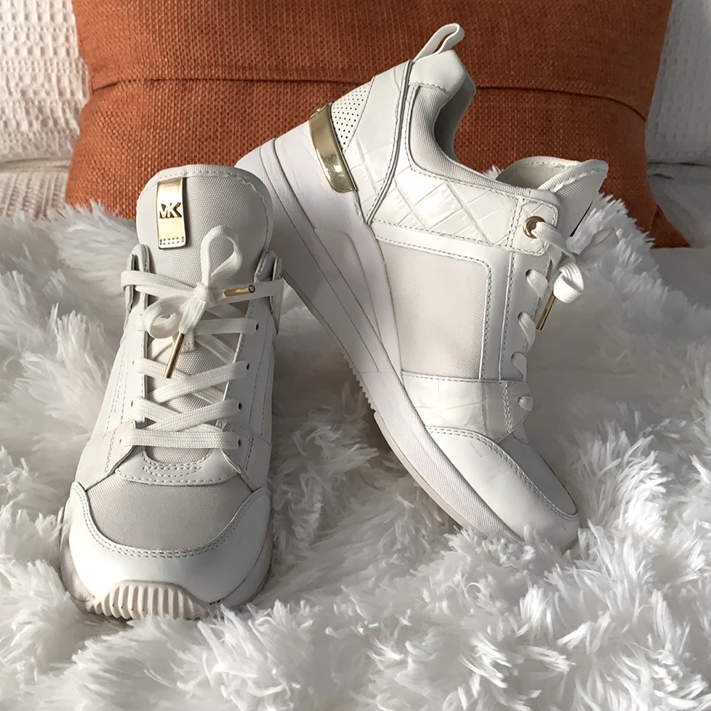 MICHAEL Michael Kors White & Gold Sneaker Heel